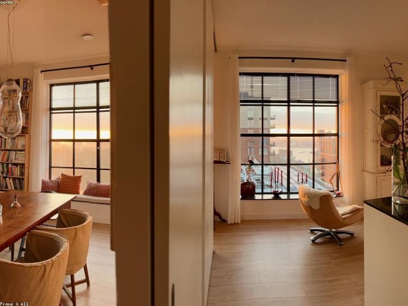 Ulus'ta Tarihi Dokuda Loft Ofis